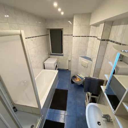 Waren Appartements Buitenkant foto